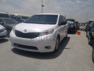 
                            
                            تويوتا سينا2015 بحالة نظيفة جدا
                            
                        