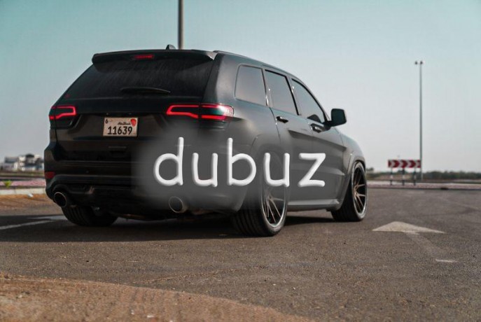 jeep-grand-cherokee-srt-airlift-performance-big-0