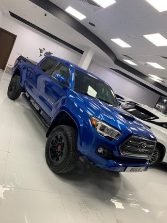 toyota-tacoma-trd-2019-under-warranty-free-service-aed-2233-month-0-dp-big-7
