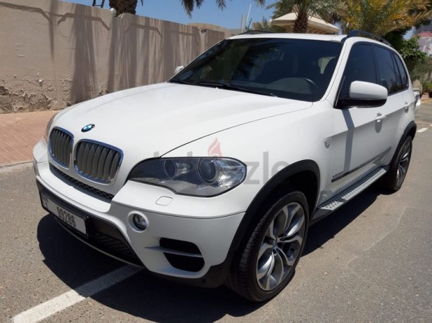 2013-bmw-x5v850x-drive-gcc-big-16