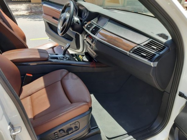 2013-bmw-x5v850x-drive-gcc-big-4