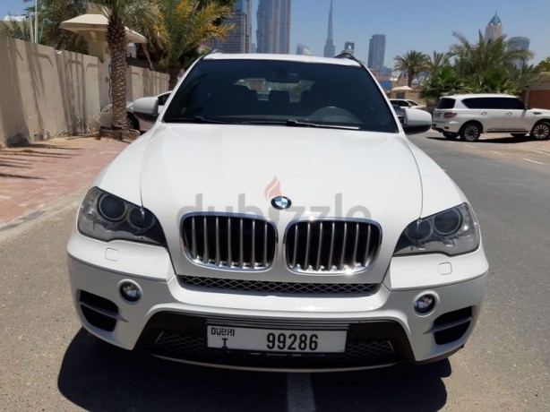 2013-bmw-x5v850x-drive-gcc-big-0