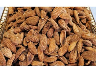 
                        اللوز اليمني الخولاني#درجة أولى                                            