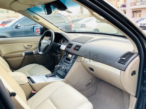 volvo-xc90-2013-model-gcc-specs-with-full-agency-service-in-excellent-condition-big-11