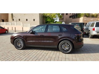 
                            
                            PORSCHE - CAYENNE S  VGC
                            
                        