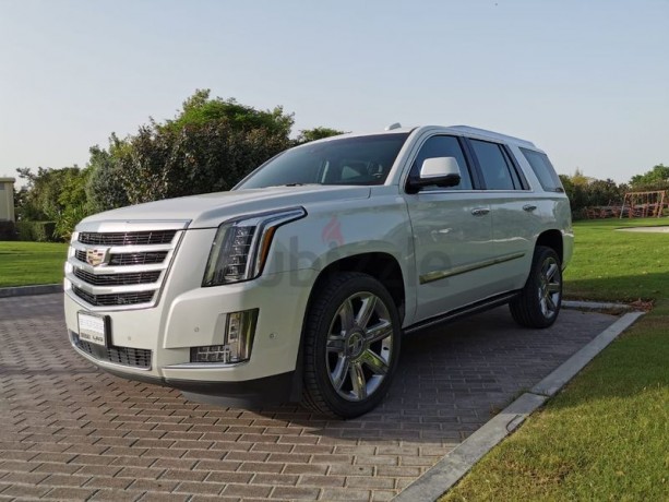 2017-escalade-premium-under-warranty-big-14