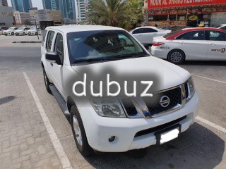 
                            
                            Nissan Pathfinder 2015, classic
                            
                        