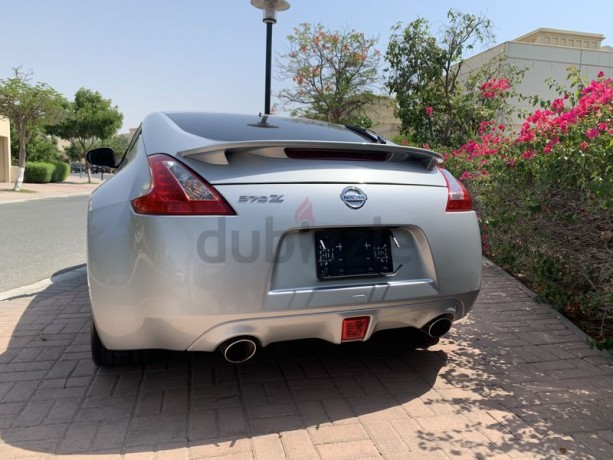 2013-nissan-370z-gcc-only-81000km-big-11