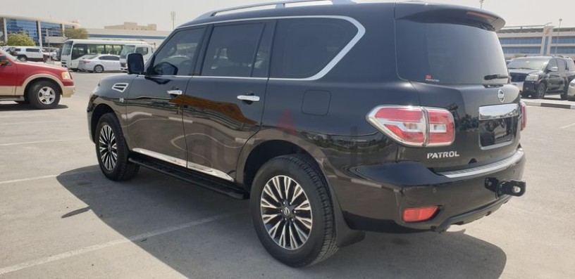 2015-nissan-patrol-se-platinum-lady-owned-in-the-palm-jumeirah-big-6