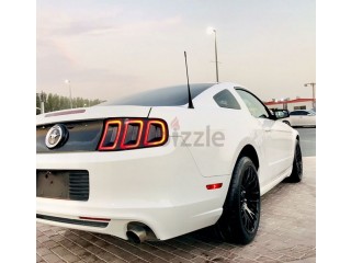 
                            
                            RED LEATHER INTERIOR/CUSTOM RIMS/V6/AUTOMATIC [NEGOTIABLE]
                            
                        