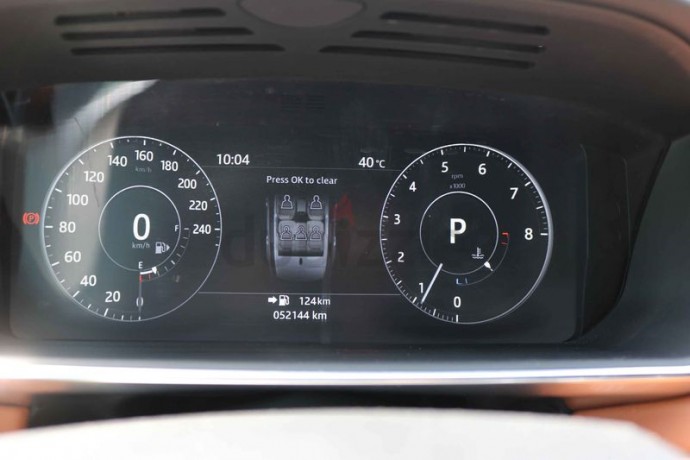 range-rover-sport-hse-v6-with-warranty-and-service-package-till-2022-big-0