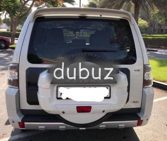 mitsubishi-pajero-top-range-35-gls-big-2