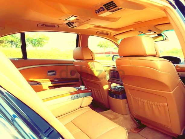 low-mileage-gcc-750li-mint-condition-big-6
