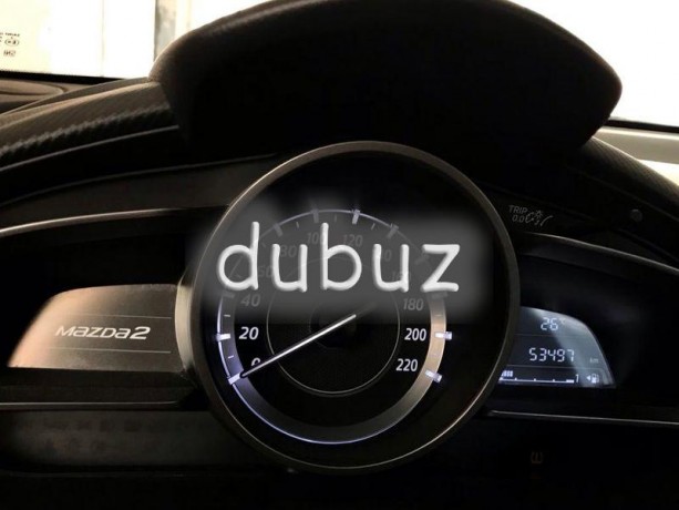 mazda-2-hatchback-model-2016-gcc-specs-less-km-keyless-startstop-big-16