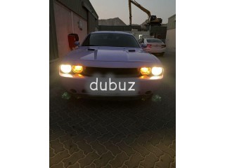 
                            
                            DODGE CHALLENGER SXT 2014
                            
                        