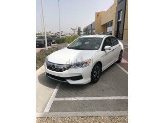 
                            
                            Honda Accord 2017
                            
                        