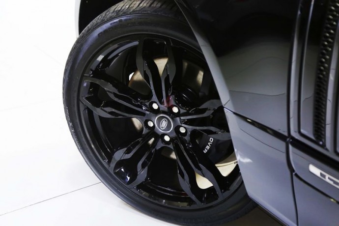 2020-brand-new-vogue-lwb-with-svo-body-kit-i-22-inch-rims-i-best-deal-big-0