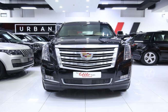 2019-cadillac-escalade-platinum-i-gcc-specs-i-warranty-and-service-contract-i-mint-condition-big-18