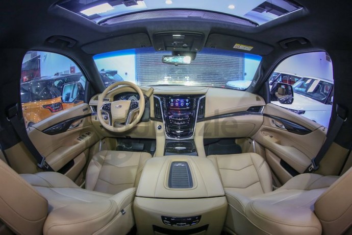 2019-cadillac-escalade-platinum-i-gcc-specs-i-warranty-and-service-contract-i-mint-condition-big-11