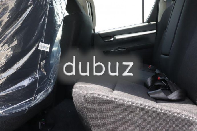 toyota-hilux-27l-2020-big-1