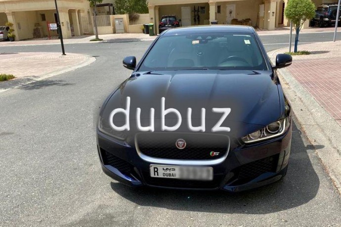 immaculate-jaguar-xe-for-sale-low-mileage-big-5