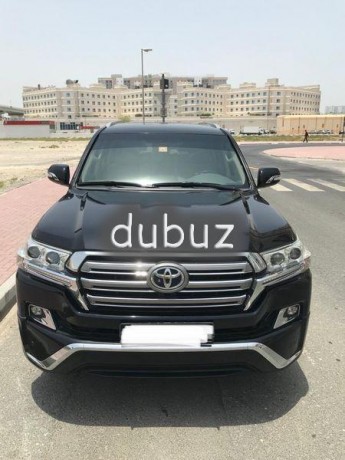 toyota-land-cruiser-2012-facelifted-leathersingle-owner-gcc-v6-big-4