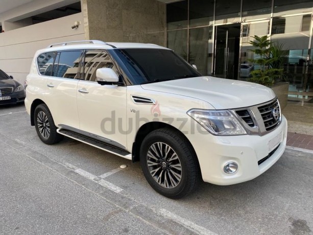 first-owner-accedent-free-77000-km-platinum-400-hp-big-7
