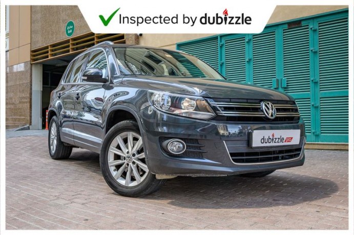 aed1049month-2015-volkswagen-tiguan-20l-full-volkswagen-service-history-gcc-specs-big-12