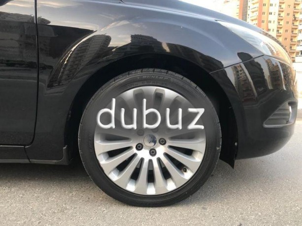 a-well-kept-ford-focus-2010-gcc-specs-less-km-with-alloy-wheel-sunroof-big-10
