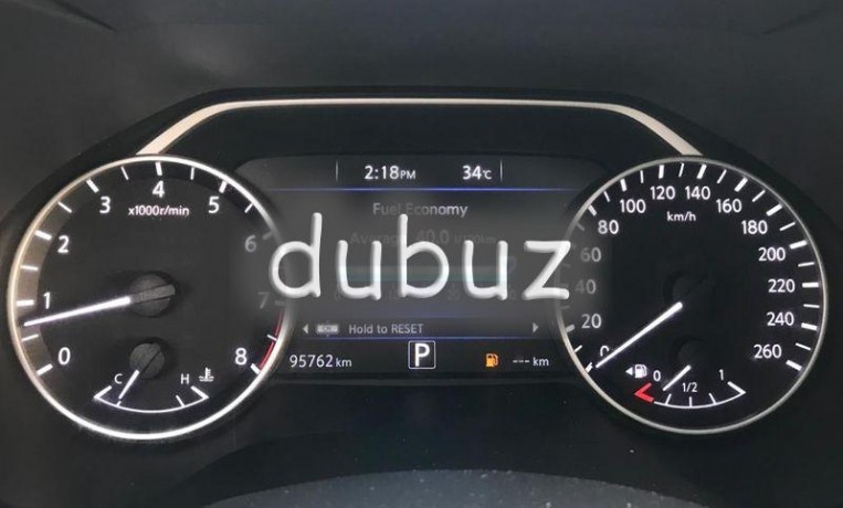 original-paint-nissan-maxima-model-2018-gcc-specs-sunroof-camera-navigation-big-18