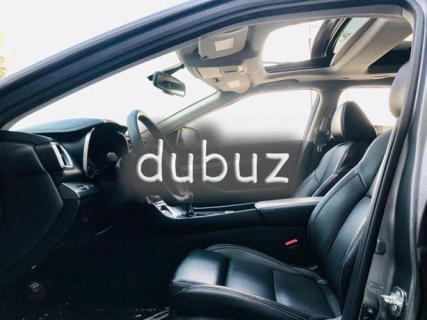 original-paint-nissan-maxima-model-2018-gcc-specs-sunroof-camera-navigation-big-10