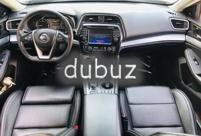 original-paint-nissan-maxima-model-2018-gcc-specs-sunroof-camera-navigation-big-5