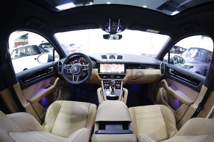 2020-brand-new-porsche-cayenne-coupe-22-inch-wheels-i-gcc-i-under-warranty-big-5