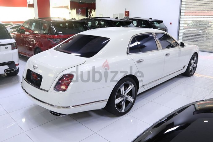 2016-mulsanne-speed-fully-loaded-gcc-fsh-refrigerator-i-diamond-stitch-i-luxury-compartment-big-3