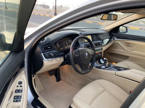bmw-520i-2013-gcc-specs-excellent-condition-free-accident-full-option-big-0