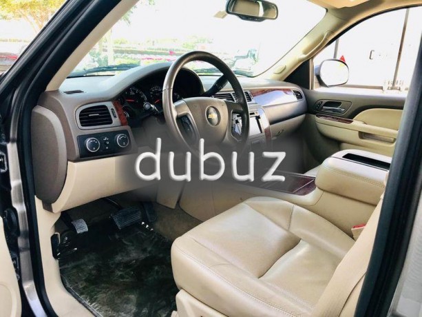 chevrolet-tahoe-model-2014-gcc-specs-reverse-camera-sunroof-big-3