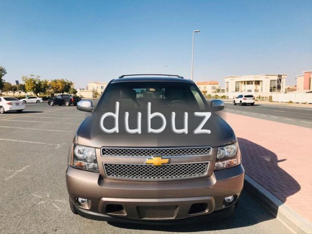 chevrolet-tahoe-model-2014-gcc-specs-reverse-camera-sunroof-big-1