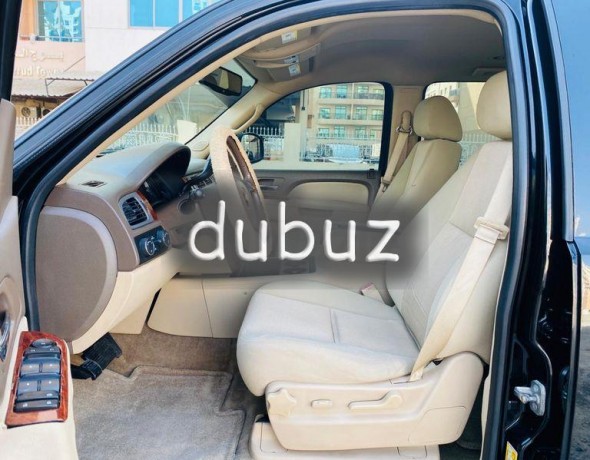 chevrolet-tahoe-v8-model-2013-gcc-specs-reverse-camera-cruise-control-8-seater-big-9