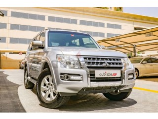 
                            
                            AED990/month | 2017 Mitsubishi Pajero GLS 3.5L | Full Service History | 7 Seater | GCC Specs
                            
                        