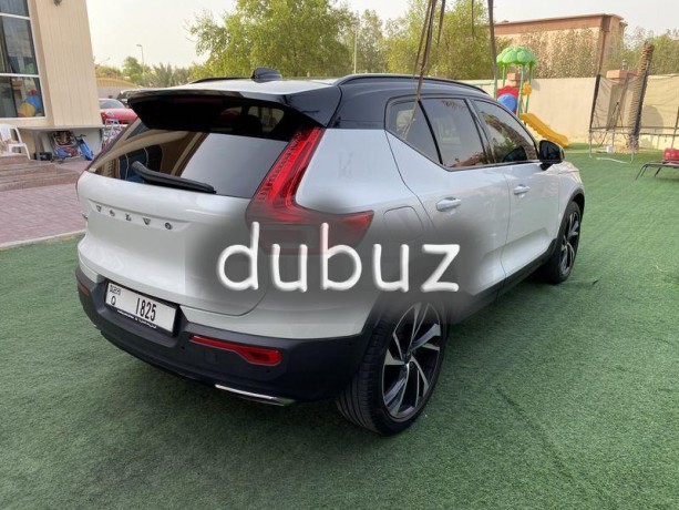 volvo-xc40-t5-r-design-2018-big-11