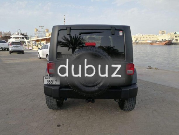 jeep-wrangler-sahara-2016-very-clean-big-10