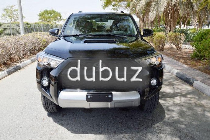 toyota-4runner-trd-off-road-40l-v6-big-2