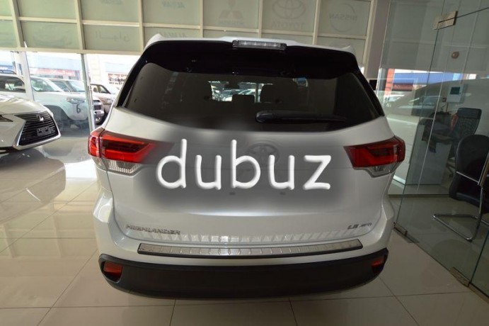used-toyota-highlander-mid-option-2019-big-6