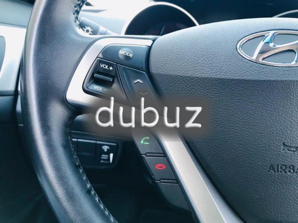 hyundai-veloster-16-model-2016-gcc-specs-less-km-cruise-control-bluetooth-alloy-wheel-big-5