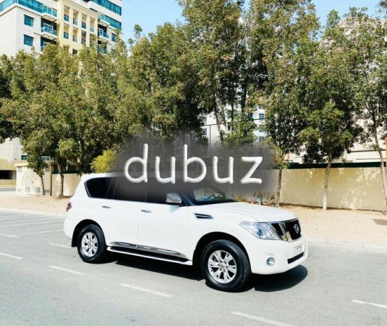 nissan-patrol-se-2011-320hp-v8-gcc-cruise-control-sunroof-fabric-seats-big-17