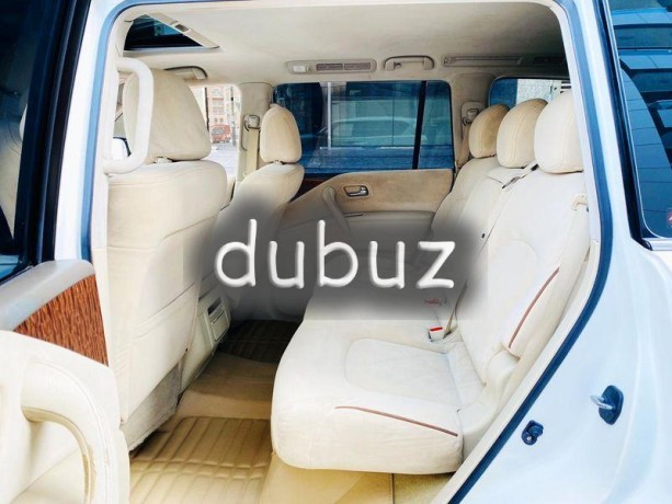 nissan-patrol-se-2011-320hp-v8-gcc-cruise-control-sunroof-fabric-seats-big-14