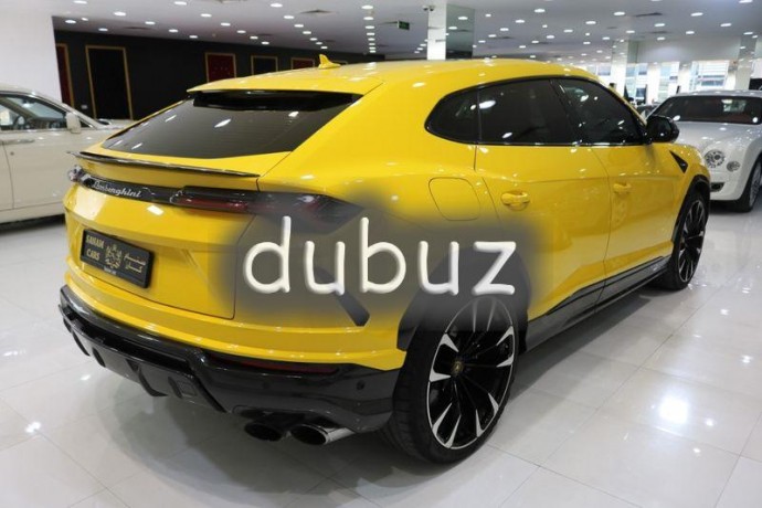 full-carbon-fiber-interior-n-exterior-lamborghini-urus-2019-20000kms-al-jaziri-car-gcc-specs-big-2