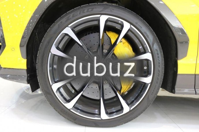full-carbon-fiber-interior-n-exterior-lamborghini-urus-2019-20000kms-al-jaziri-car-gcc-specs-big-0