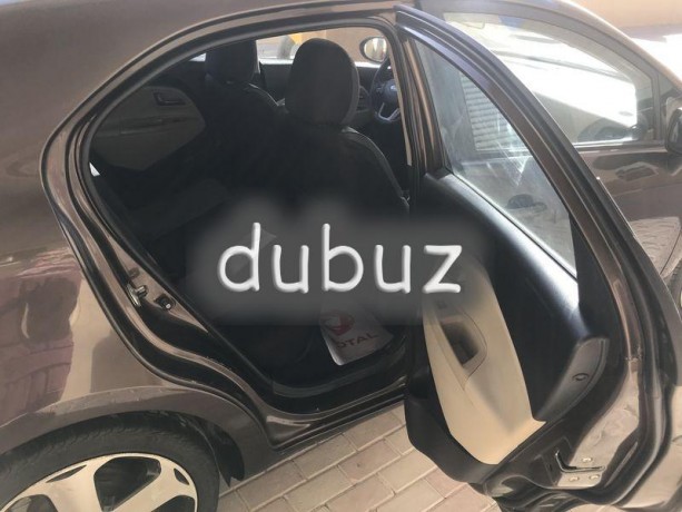 kia-rio-gcc-full-option-sunroof-big-8