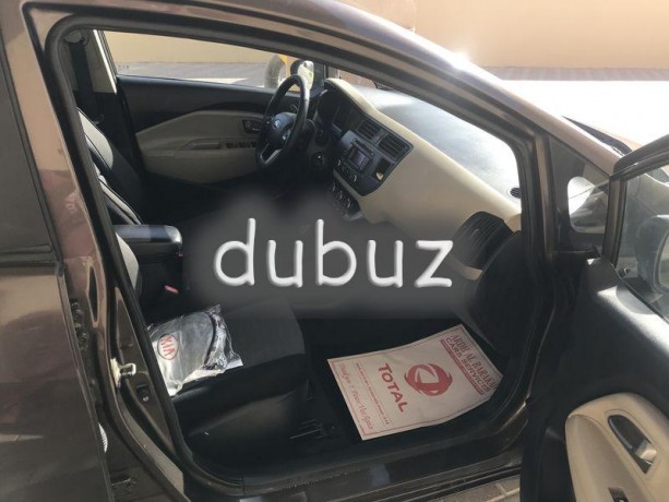 kia-rio-gcc-full-option-sunroof-big-7